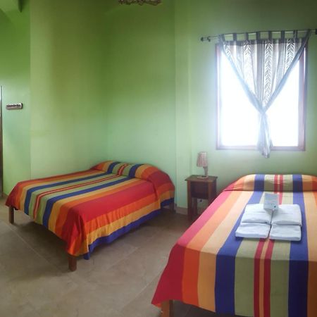La Mariposa Hostal Olon Exterior photo