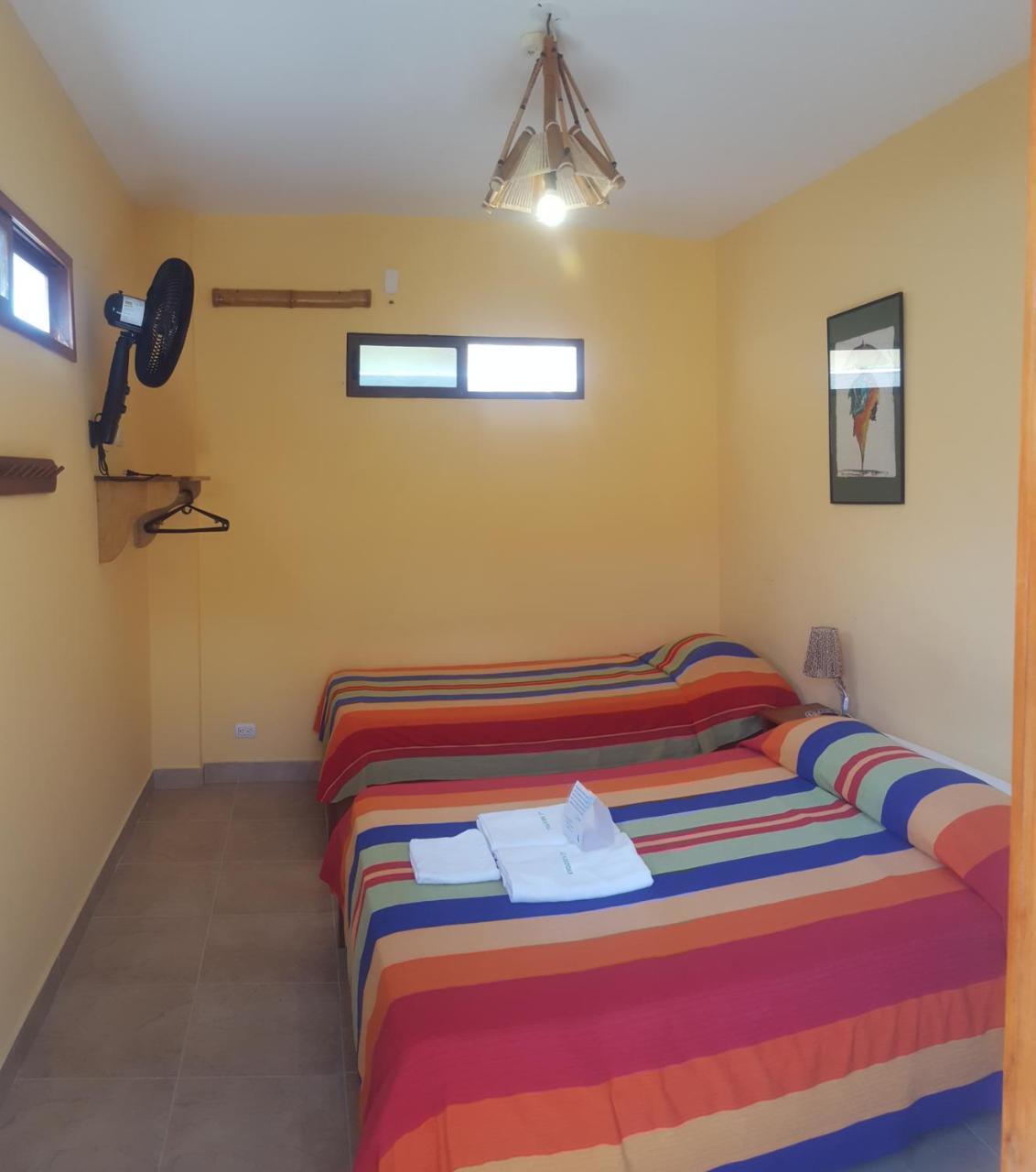 La Mariposa Hostal Olon Exterior photo